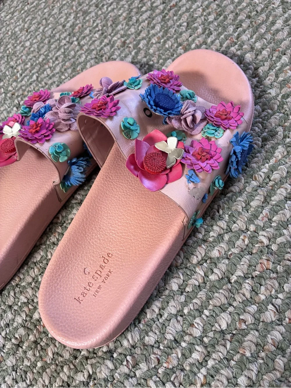 😎 Kate Spade flower slides